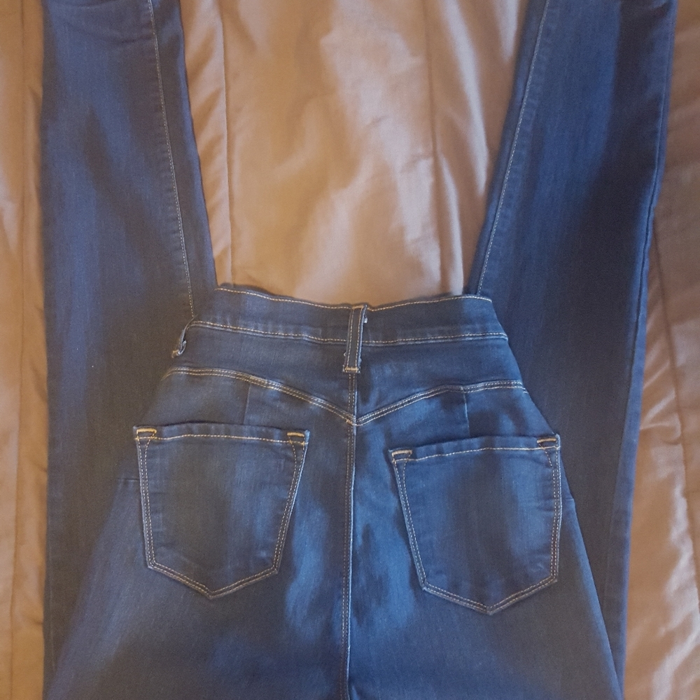 Fashion Nova skinny jeans